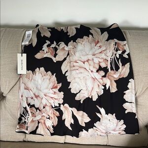 ARITZIA Babaton Floral Mini Slip Skirt in Black/Denude